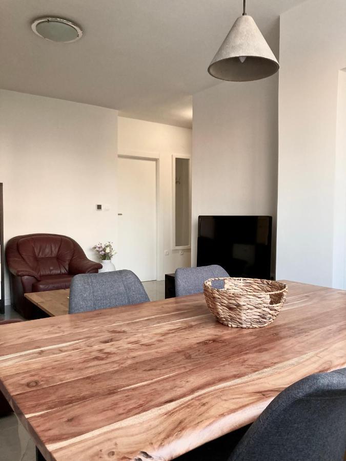 Darin Apartment Zadar Exterior photo